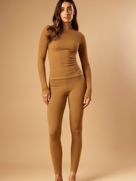 Wren Long Sleeve in Nutmeg, worn with matching leggings.